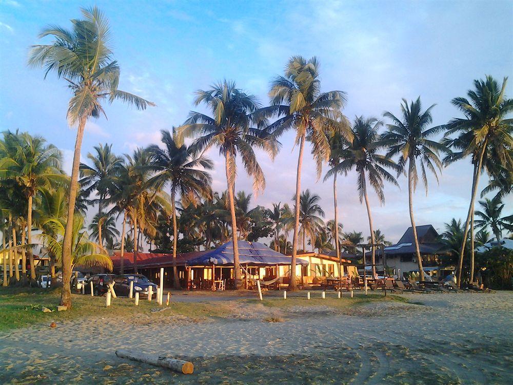Travellers Beach Resort Nadi Buitenkant foto